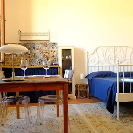 Apartment Romantic